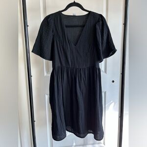 Old Navy Black Crinkle Gauze Dress